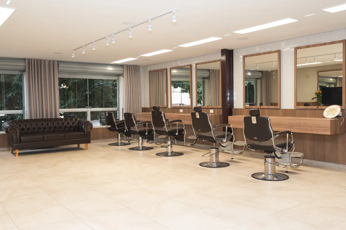 Estações da barbearia WD